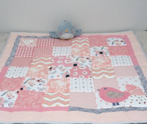 Roosa linnu lapitekk